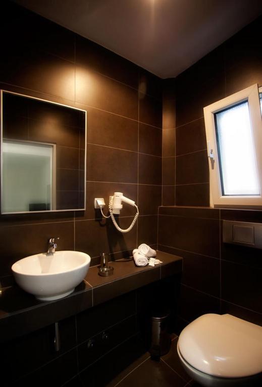 Limni Hotel Fanárion Pokoj fotografie